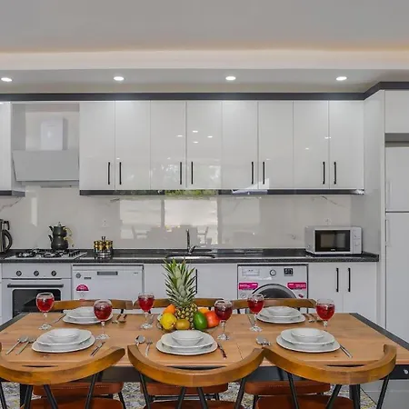 Islamlar Village 2 Bedroom Private Outdoor And Indoor Pool *