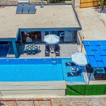 Вилла Islamlar Village 2 Bedroom Private Outdoor And Indoor Pool Калкан
