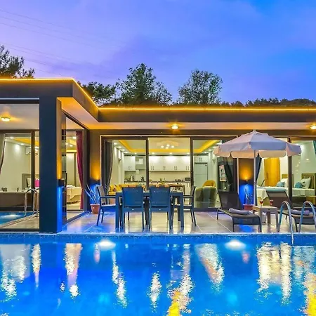 Вилла Islamlar Village 2 Bedroom Private Outdoor And Indoor Pool Калкан