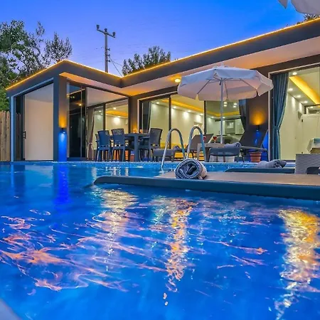 Islamlar Village 2 Bedroom Private Outdoor And Indoor Pool * 칼칸